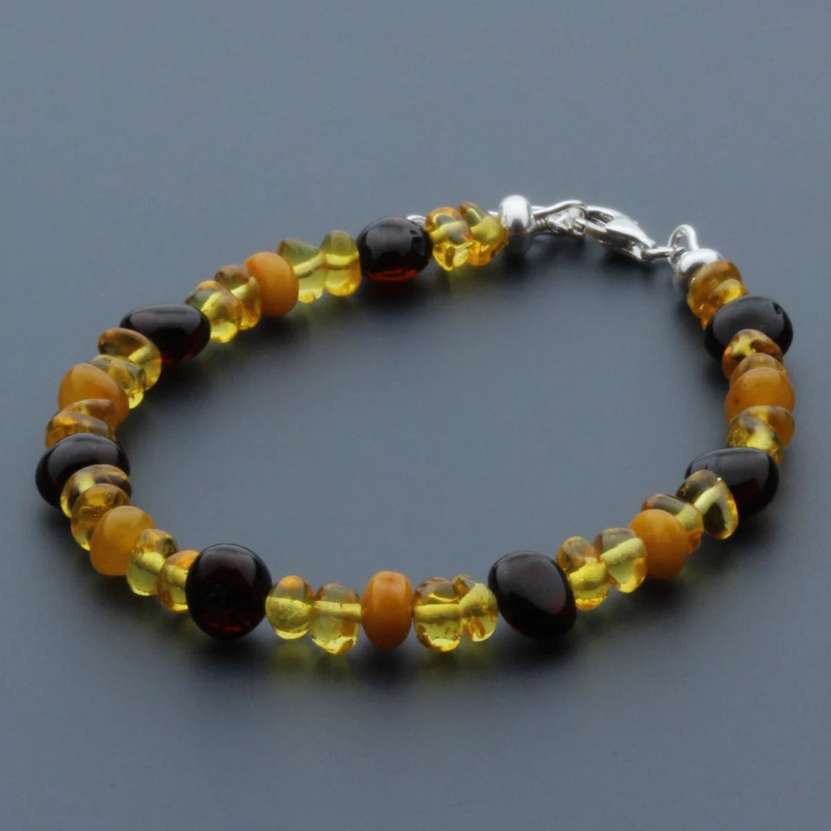Adult Baltic Amber Bracelet & 925 Sterling Silver Clasp 18cm. LE05