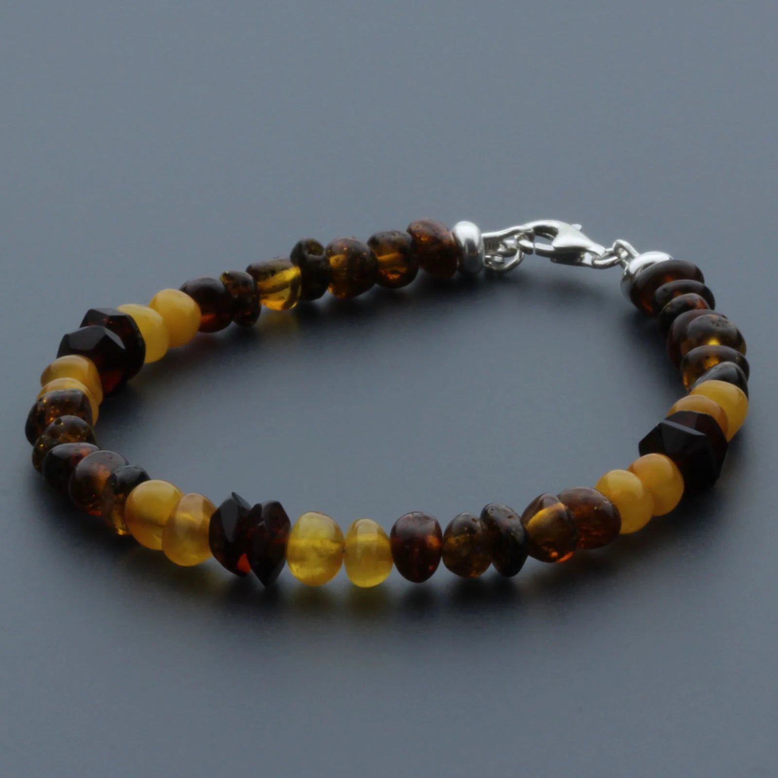 Adult Baltic Amber Bracelet & 925 Sterling Silver Clasp 18cm. LE26