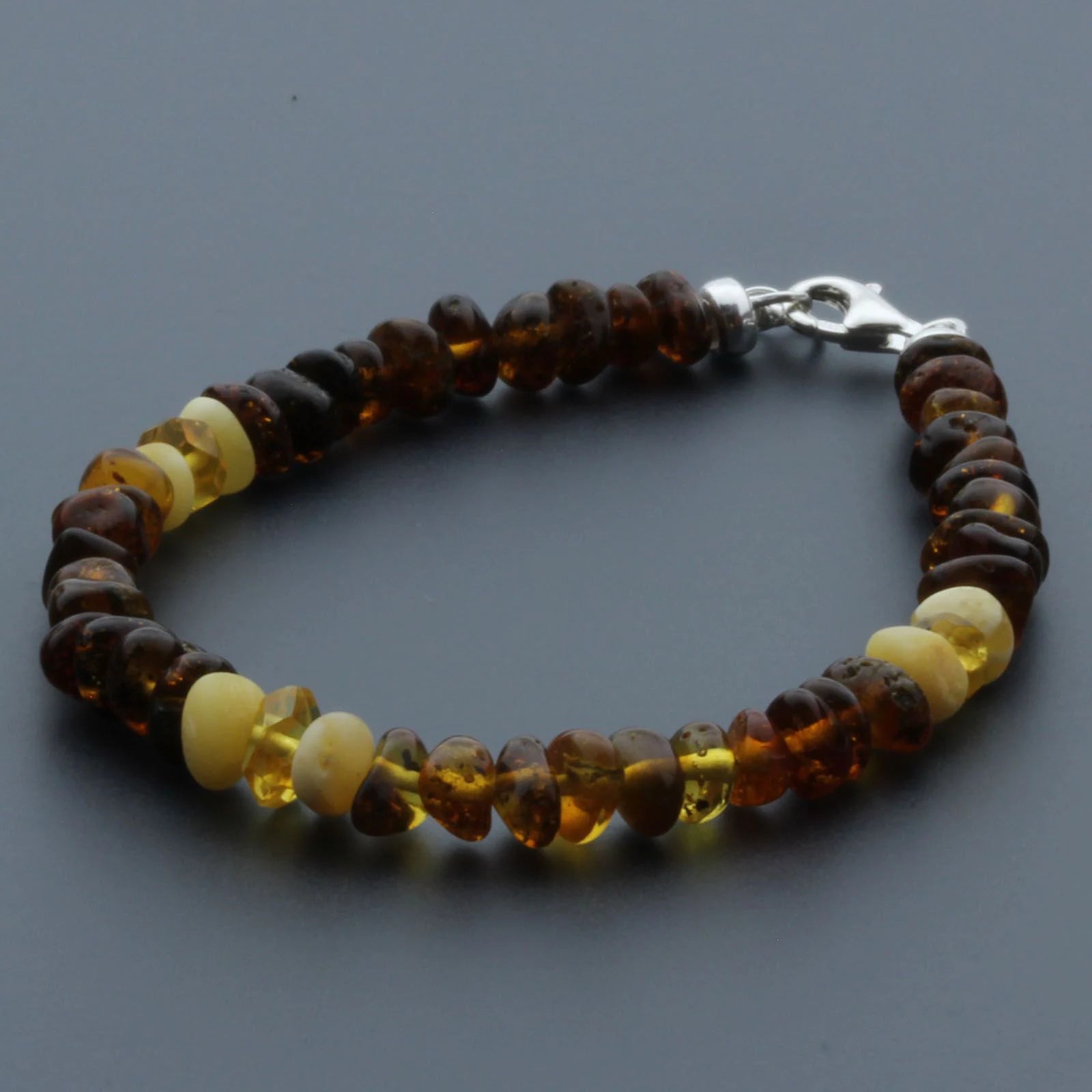 Adult Baltic Amber Bracelet & 925 Sterling Silver Clasp 18cm. LE23